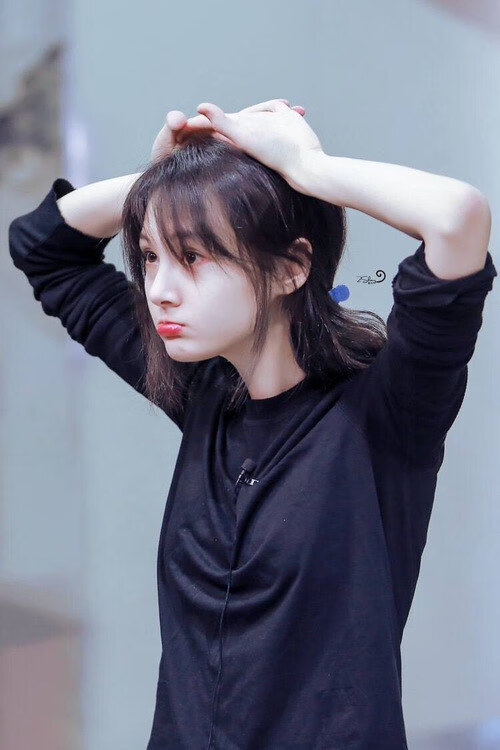 冰与火之歌，奥斯梅恩爆发点燃进攻，马里铸就铁壁锁死AC米兰