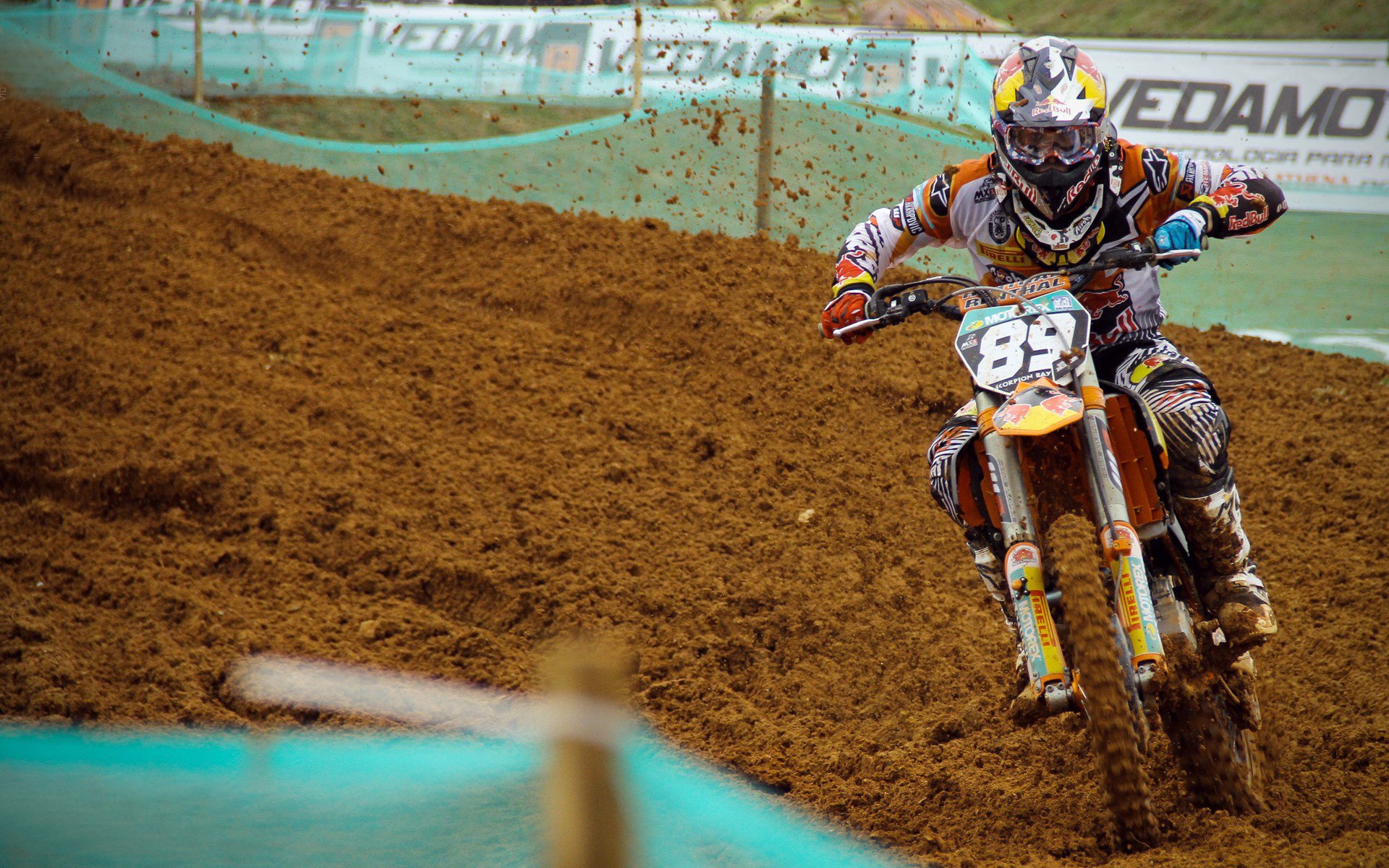 钢铁防线下的英雄瞬间，奥亚尔萨瓦尔一锤定音，爱尔兰锁死南非问鼎巅峰