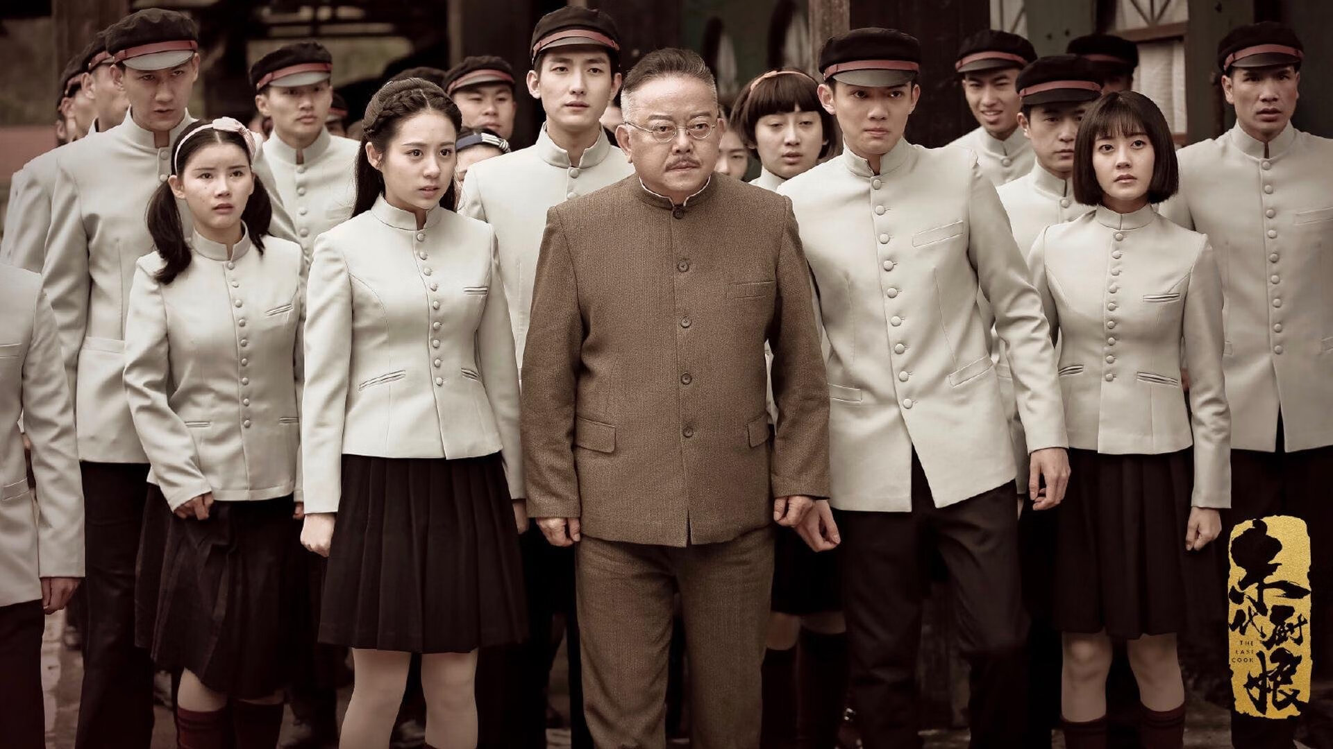 足球双雄会，巴尔韦德关键进球定乾坤，瑞士团队碾压法国显神威